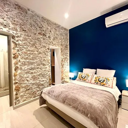 Appartement Superbe Rénové Proche Palais
